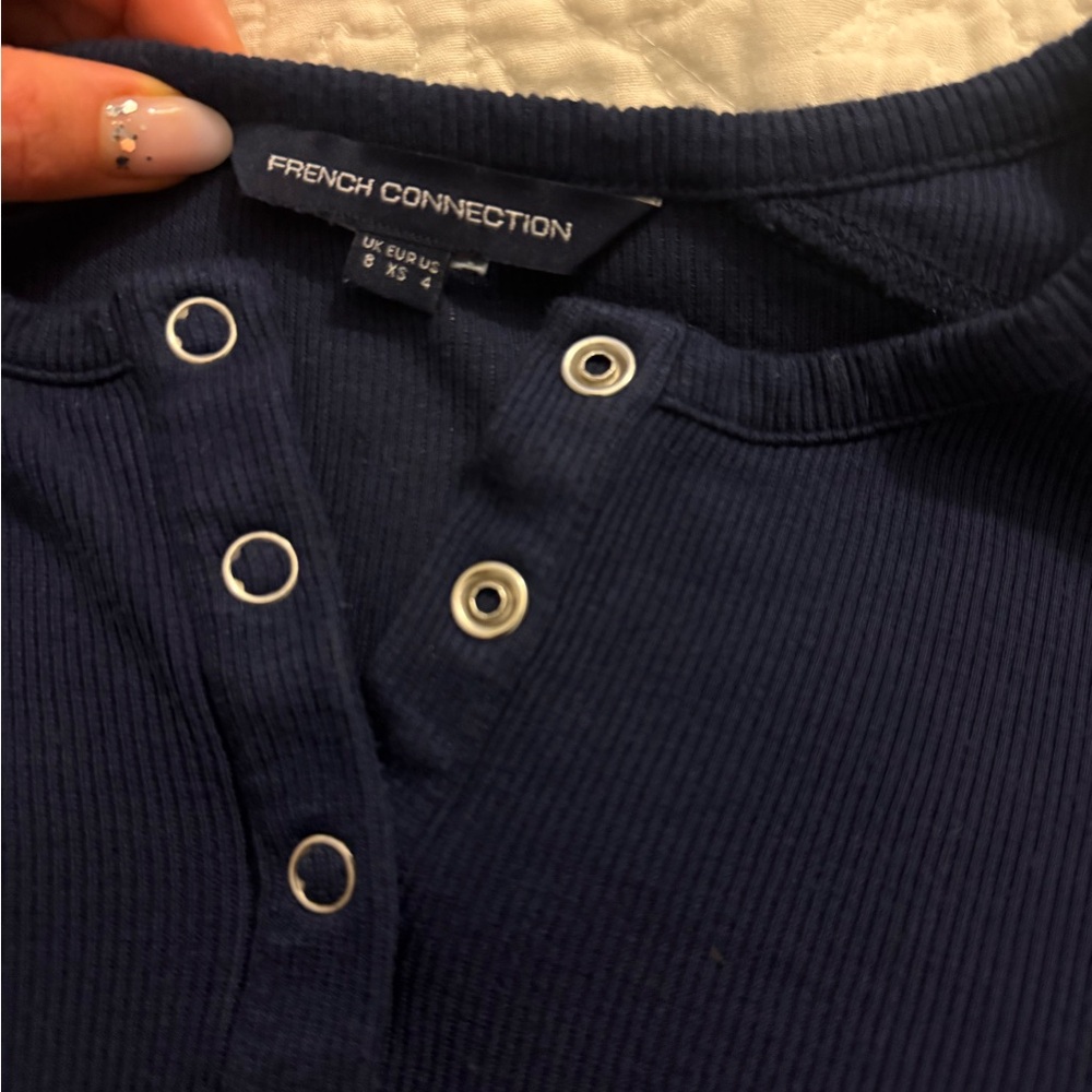 French Connection Navy Ribbed Button-Front Top - Picture 4 of 10